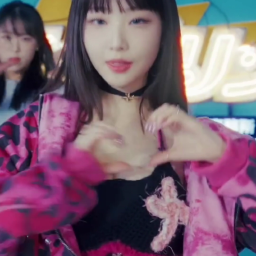 LOOSSEMBLE - YEOJIN-메인 썸네일 이미지