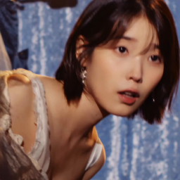IU-메인 썸네일 이미지