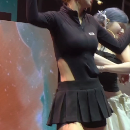 TRIPLES - JIWOO-메인 썸네일 이미지